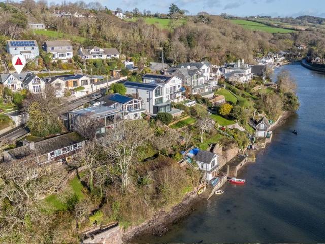 House for sale in Strode, Devon