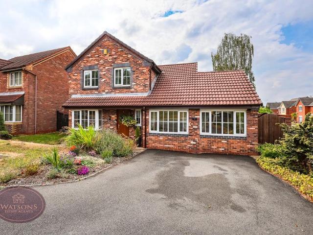 House for sale in Shipley View, Caldermill