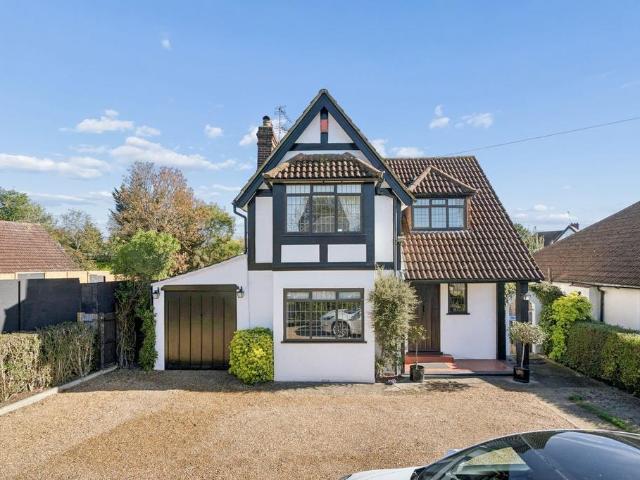 House for sale in Wexham and Ivers Community Board, Richings Park