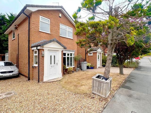 House for sale in Bird Estate, Poynton