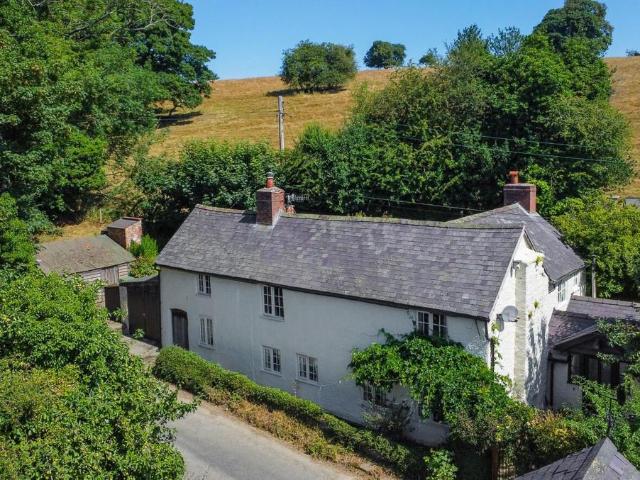 House for sale in Bishop's Castle, Shropshire