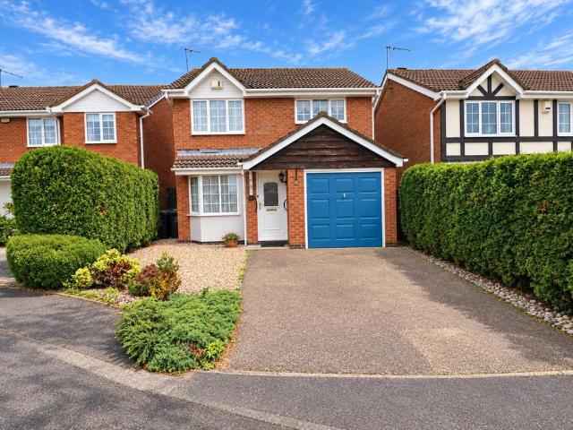 House for sale in Rushden, North Northamptonshire