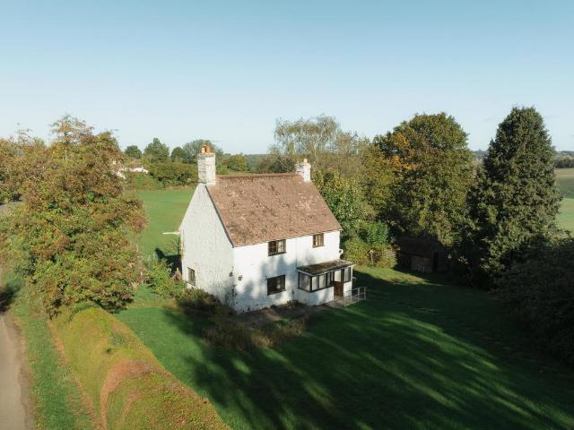 House for sale in Weston Under Penyard
