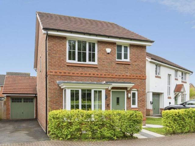 House for sale in Hinkshay, Telford