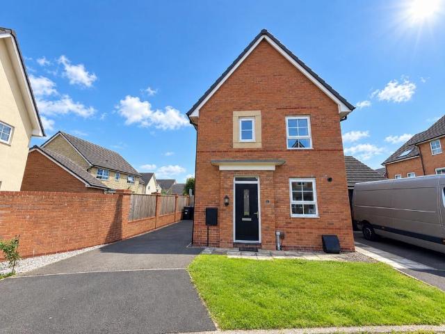 House for sale in Bonds, Wyre