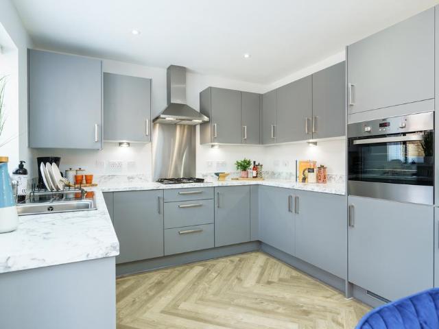 House for sale in Huthwaite, East Midlands