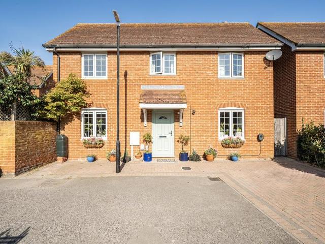 House for sale in Hillborough, The Bridge