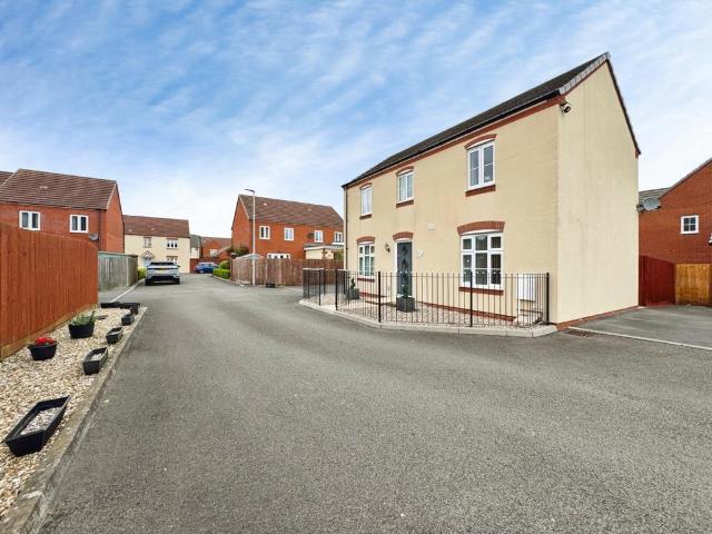 House for sale in Sandy, Llanelli