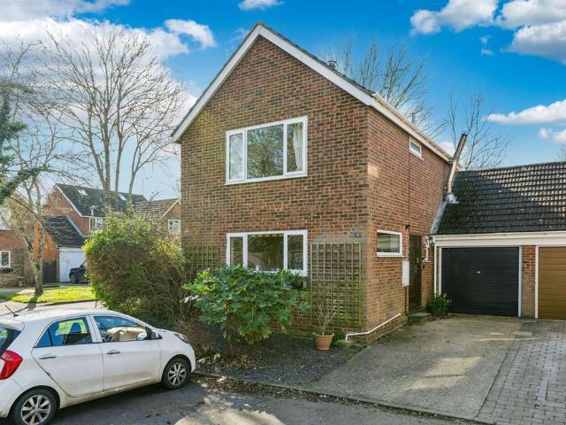 House for sale in Aston, Colliers End