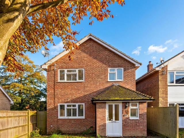 House for sale in Ringles Cross, Cross In Hand