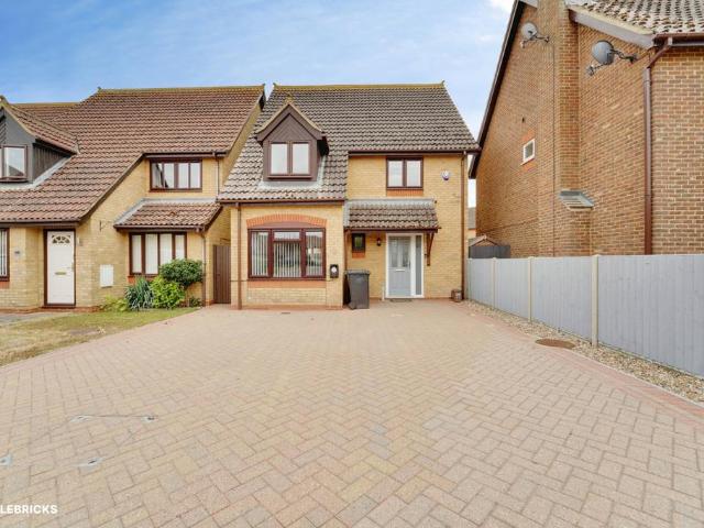 House for sale in Sandy, Bedfordshire