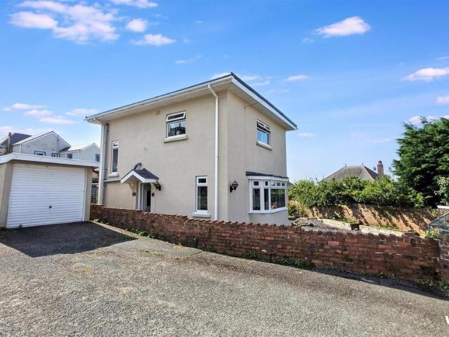 House for sale in Milford Haven, Wales