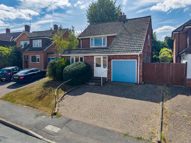 House for sale in Sandown Park, Kent