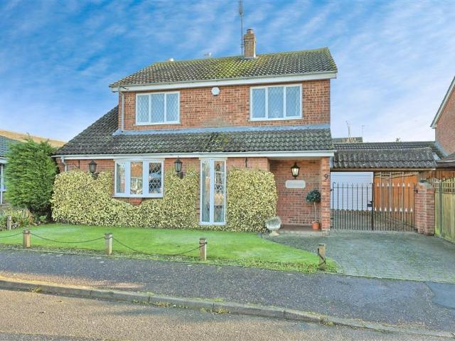 House for sale in Acle, Crostwick