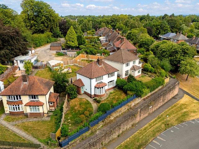 House for sale in Ivy Meade, Macclesfield