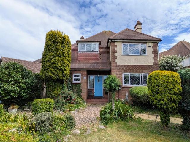 House for sale in Dale Hill, Essex