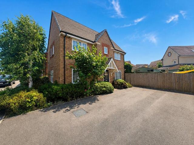 House for sale in Rushden