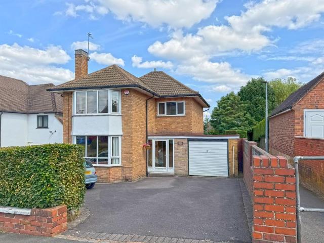 House for sale in Goldthorn Hill, West Midlands