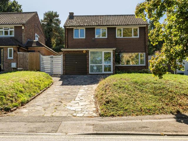 House for sale in London Borough of Bromley, Greater London