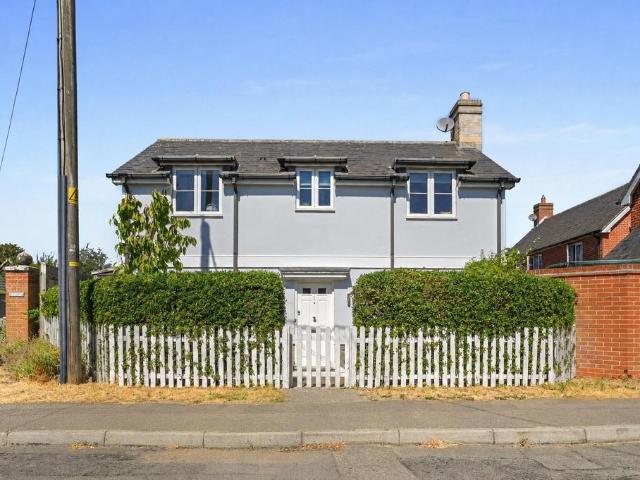 House for sale in East Bergholt, Babergh