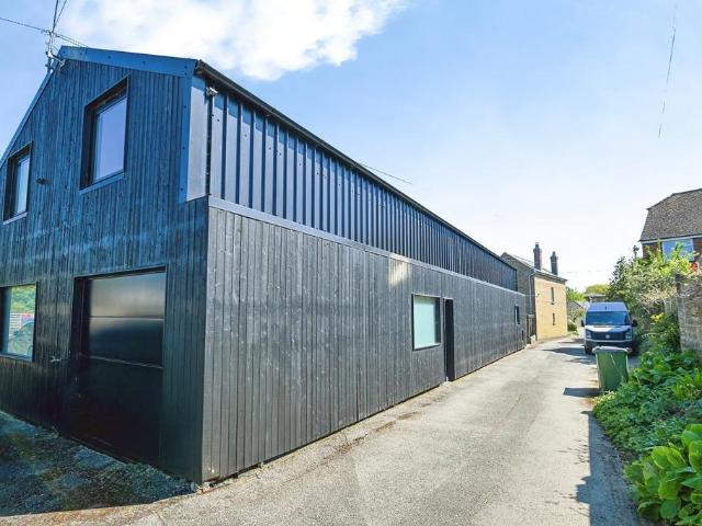 House for sale in Folkestone, Kent