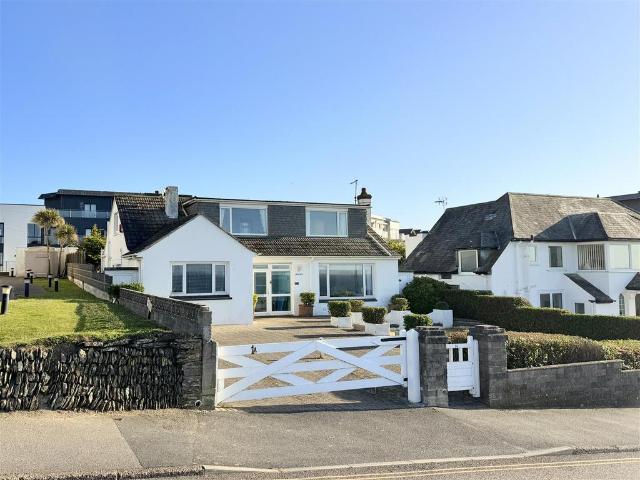 House for sale in Newquay, Cornwall