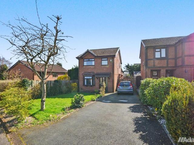 House for sale in Windmill Hill, Halton