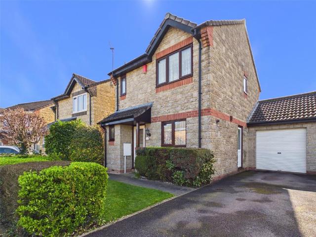 House for sale in Hucclecote Green, Gloucester