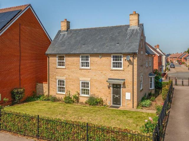 House for sale in Stotfold, Bedfordshire