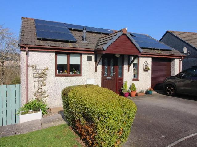 House for sale in South Pill, Saltash