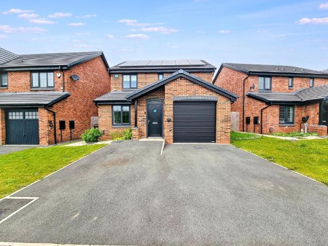 House for sale in North Walbottle, Newcastle Upon Tyne