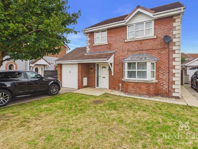 House for sale in Towyn, Wales