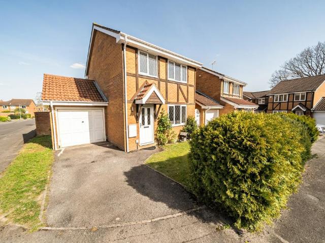 House for sale in Binfield