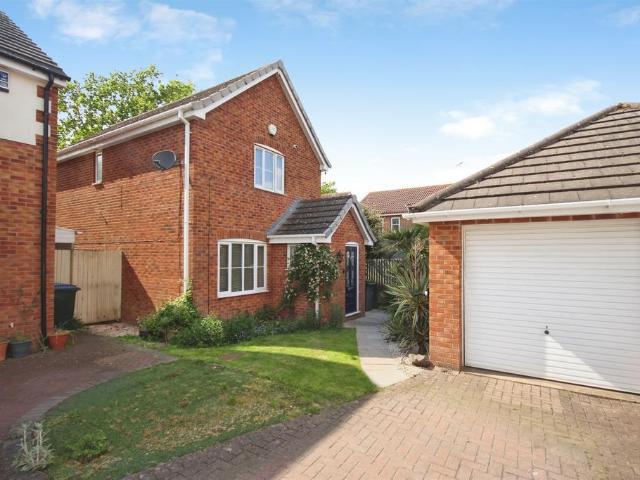 House for sale in Binley, West Midlands