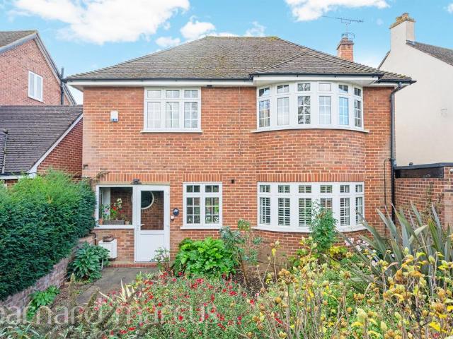 House for sale in Hampton Hill, Greater London