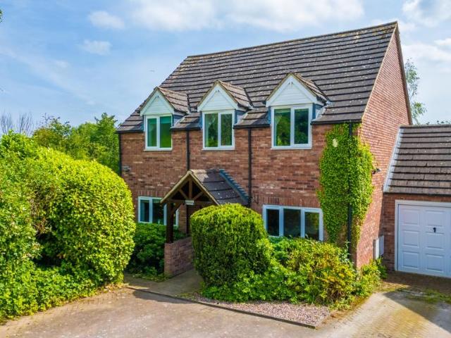 House for sale in Egginton, East Midlands