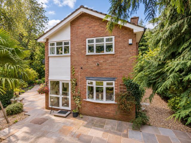 House for sale in Knutsford