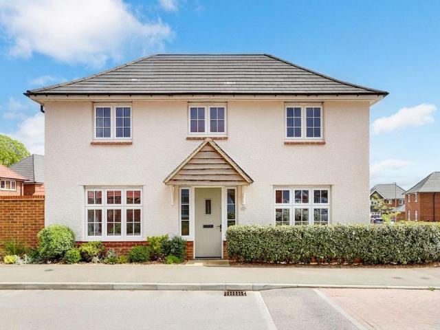 House for sale in Barton In Fabis, East Midlands