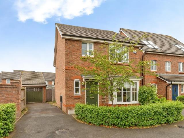 House for sale in Sealand, Garden City