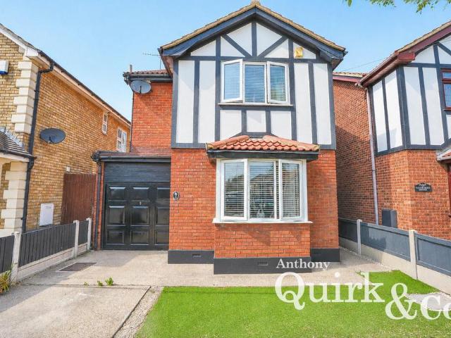 House for sale in Canvey Island