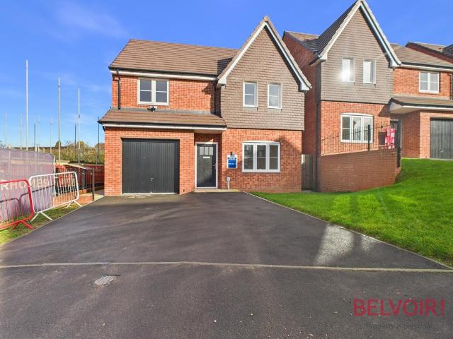 House for sale in Berry Hill, Potters Corner