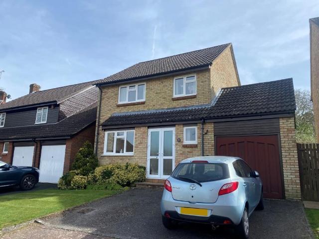 House for sale in Pachesham Park, Surrey