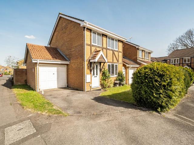 House for sale in Binfield
