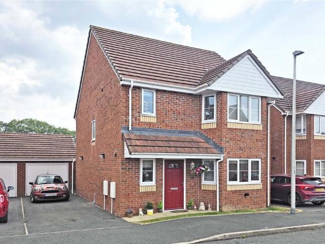 House for sale in Llandrindod Wells