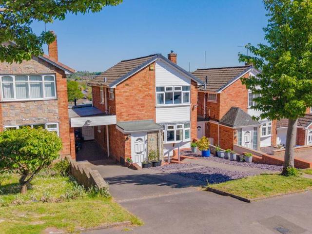 House for sale in Wollaston, Wordsley