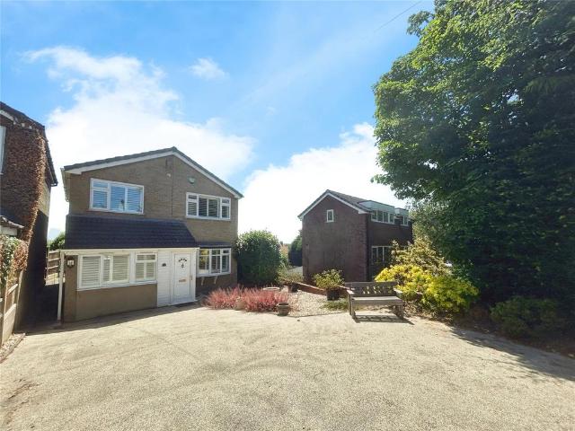 House for sale in Swadlincote, East Midlands