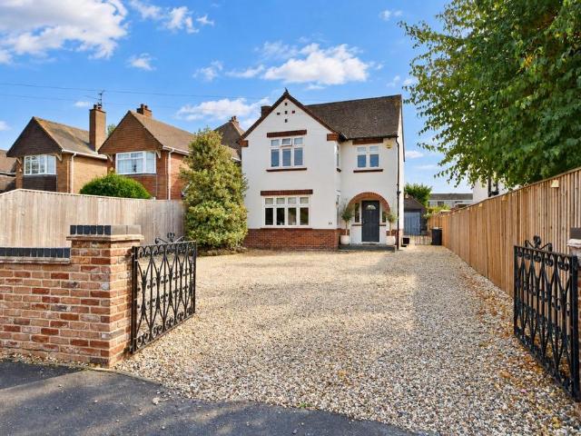 House for sale in King's Lynn, King's Lynn and West Norfolk