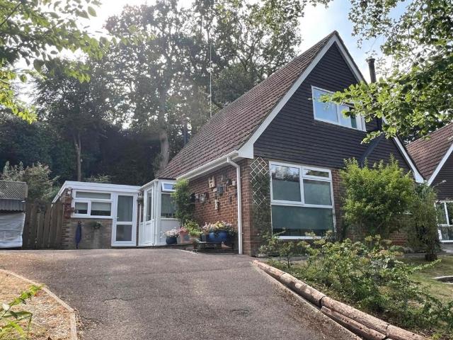 House for sale in Hythe and Dibden, Ashurst Bridge