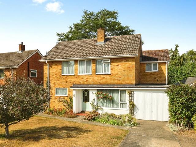House for sale in Sandown Park, Kent