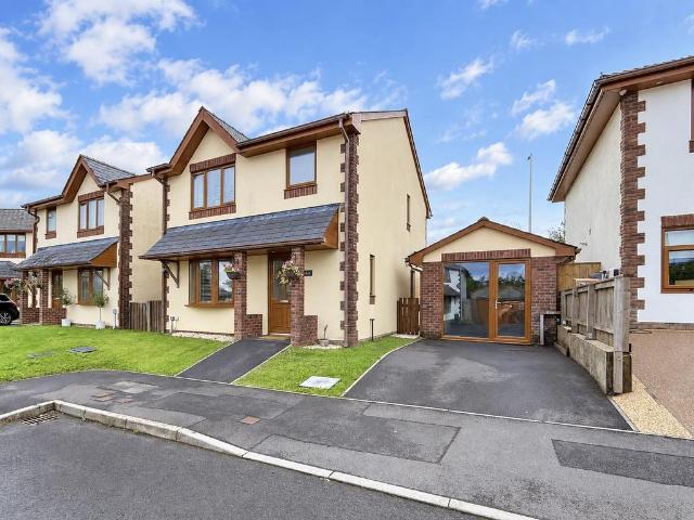 House for sale in Rhigos, Wales